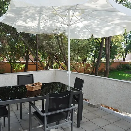 Spacious With Pool Semesterbostad San-Nicolao